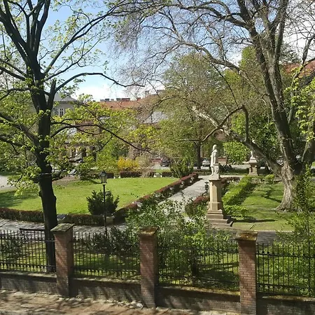 Silent Place In Heart Of Near Main Station * קרקוב